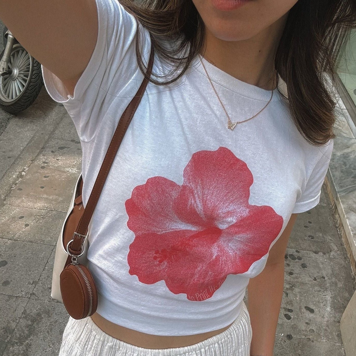 hibiscus baby tee - In Print We Trust