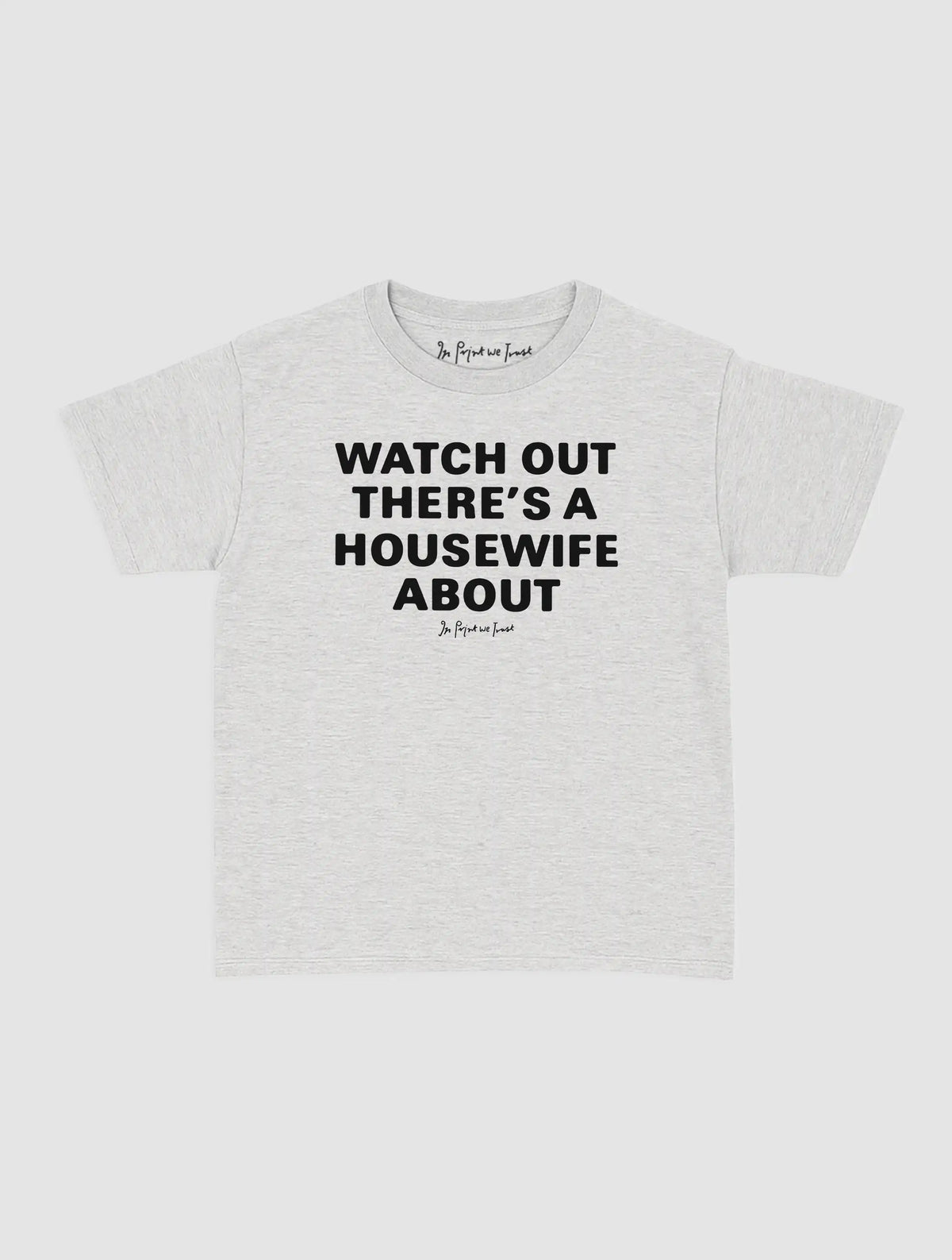 housewife baby tee