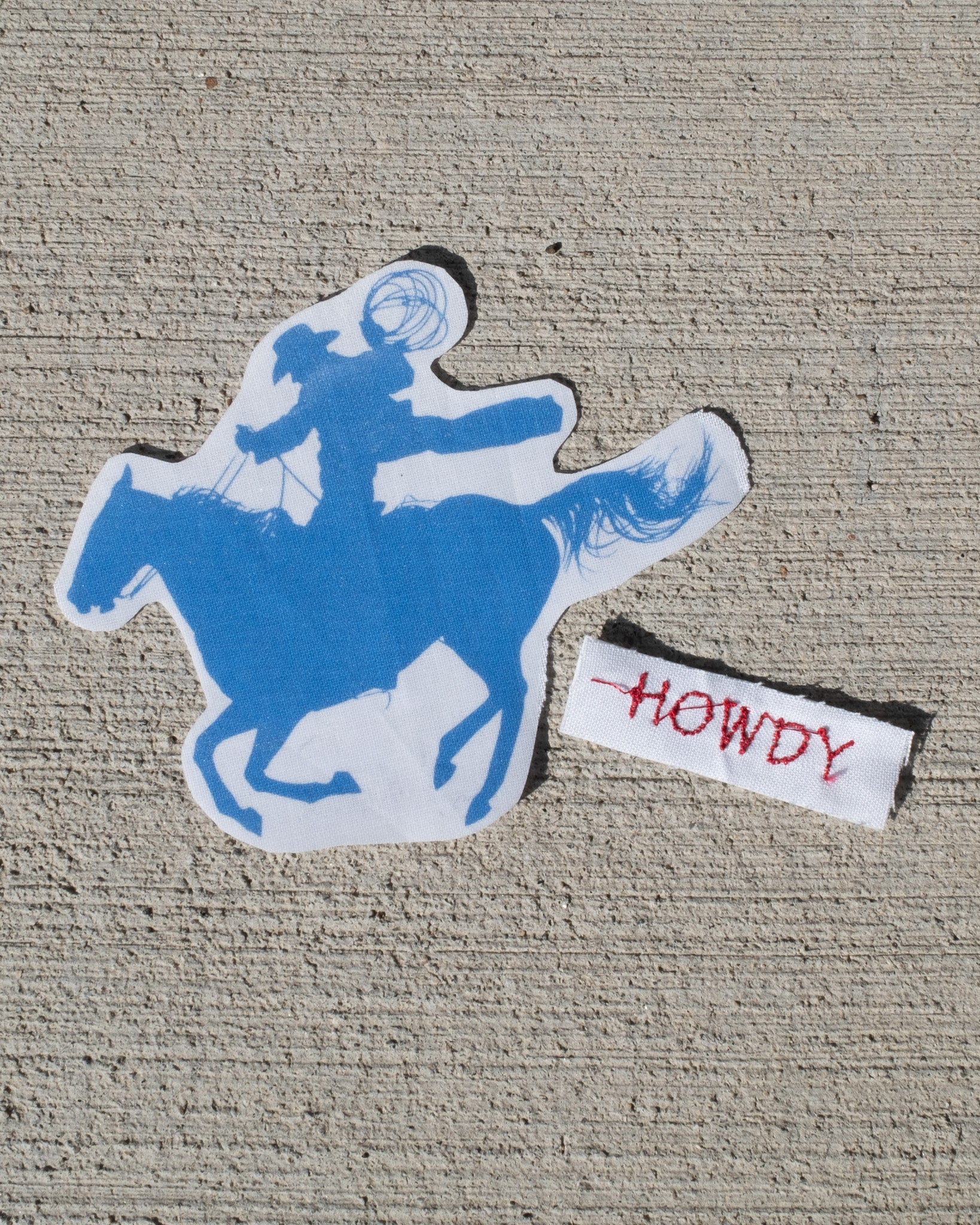 howdy hoodie - In Print We Trust