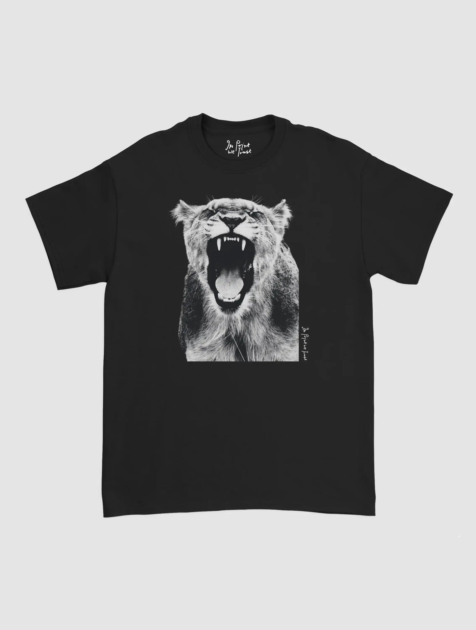 roar classic tee - In Print We Trust