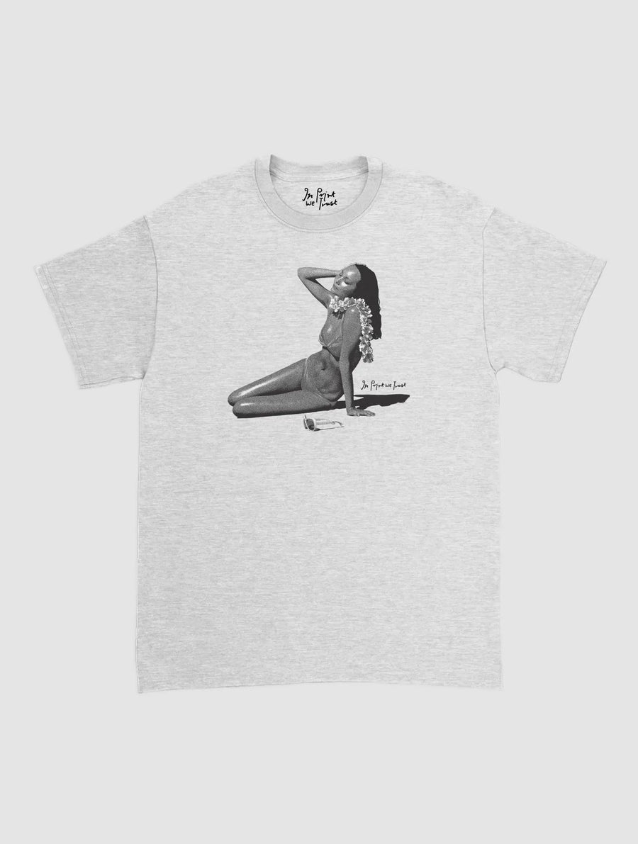 who's that girl? classic tee - In Print We Trust