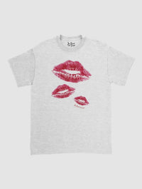 xoxo classic tee - In Print We Trust